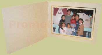 Folder Opal Cream/Rame de imagine din carton 4x6 auriu