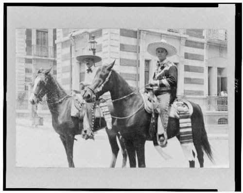 HistoricalFindings Foto: Bărbați care poartă costume de charro, Tampico, Mexic, Sombreros, Horseback, 1890-1923